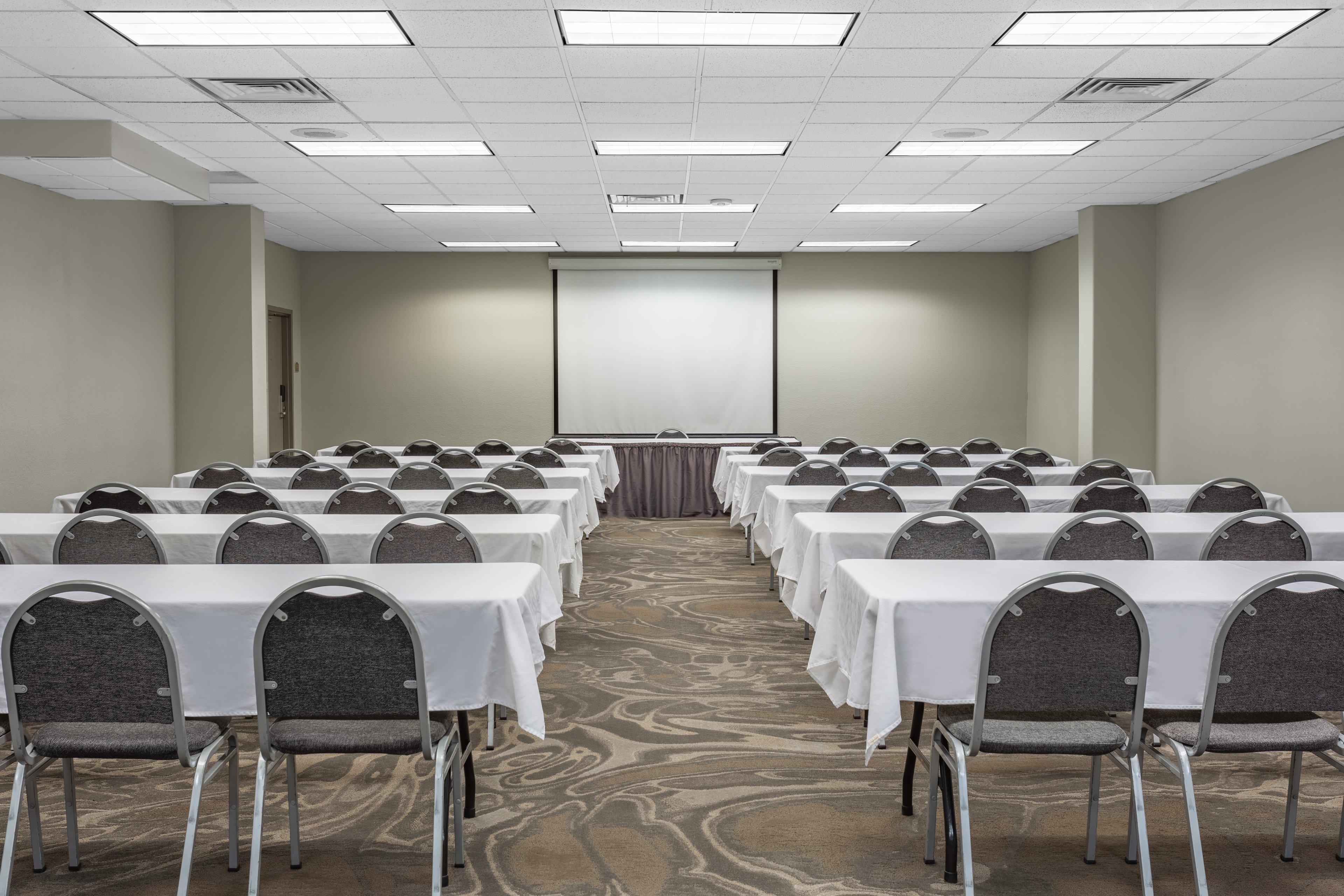 Holiday Inn Rockford By Ihg Bagian luar foto
