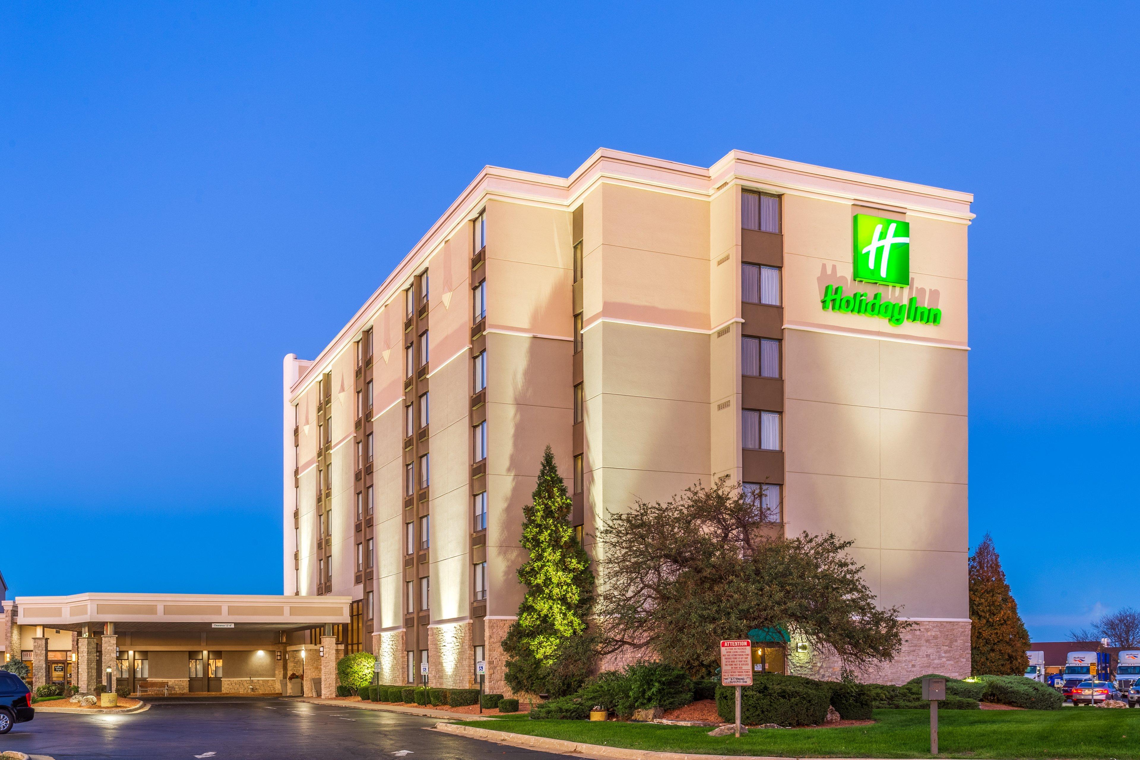Holiday Inn Rockford By Ihg Bagian luar foto