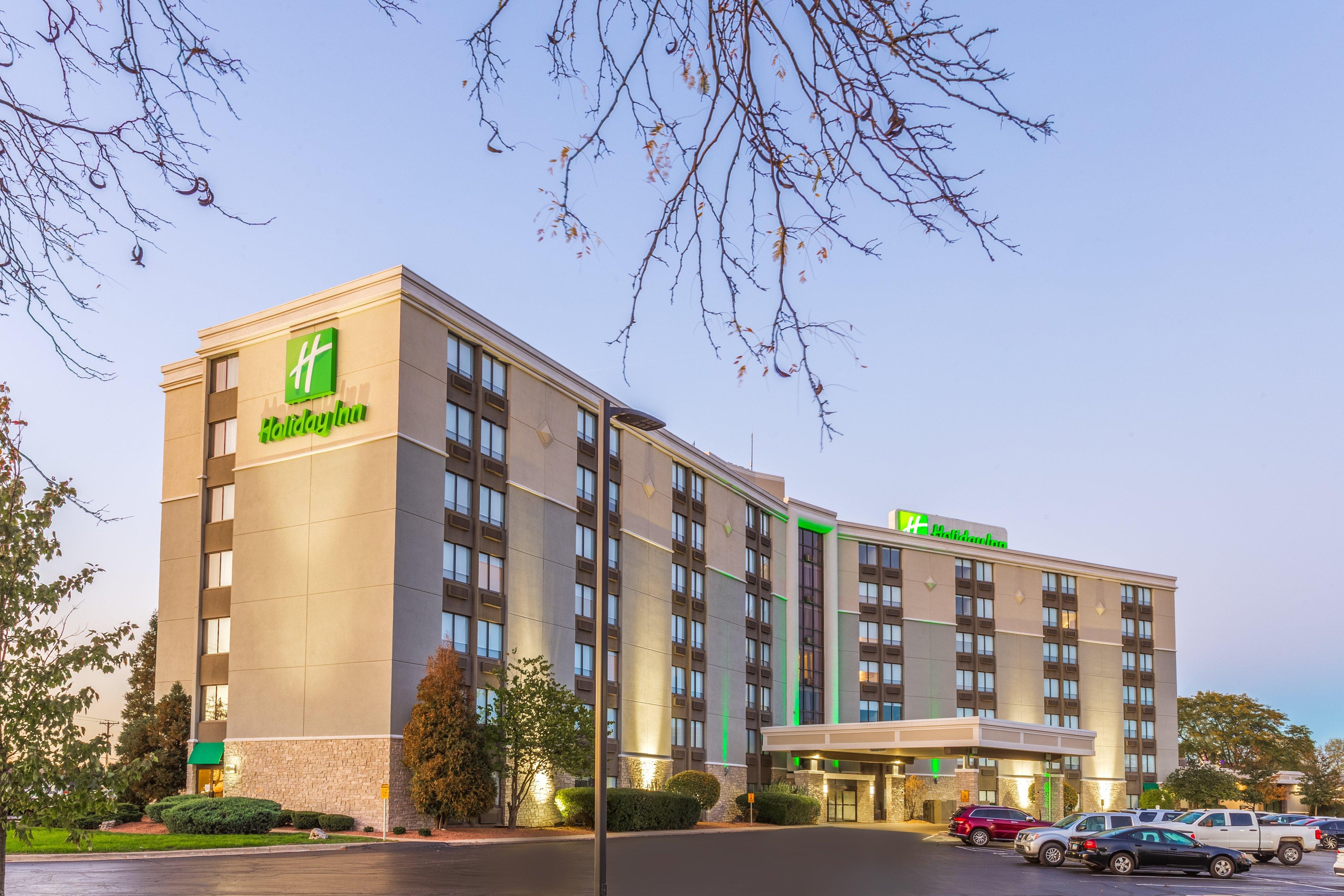 Holiday Inn Rockford By Ihg Bagian luar foto
